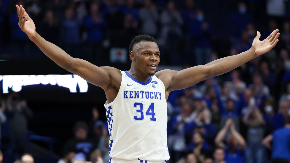 College Basketball Odds & Picks for Kentucky vs. Arkansas: Back the Road Underdog article feature image