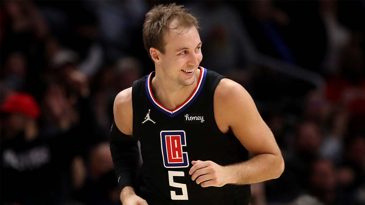 NBA All-Star Three-Point Contest Field and Odds: Luke Kennard Favored, Followed by Patty Mills & Fred VanVleet article feature image
