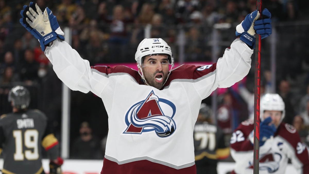 Monday NHL Picks & Predictions for Avalanche vs. Bruins: Smart Money Moving Moneyline article feature image