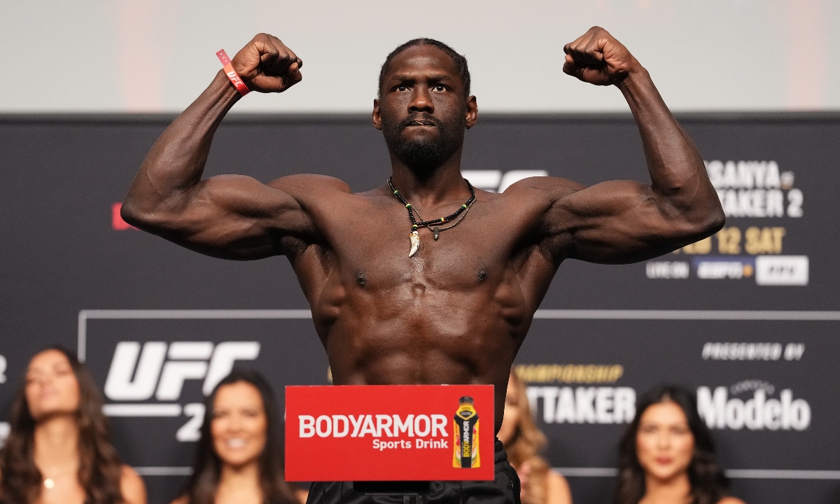 Updated Jared Cannonier vs. Derek Brunson UFC 271 Odds, Pick, Prediction: Take Favorite in Middleweight Title Eliminator (Saturday, February 12) article feature image
