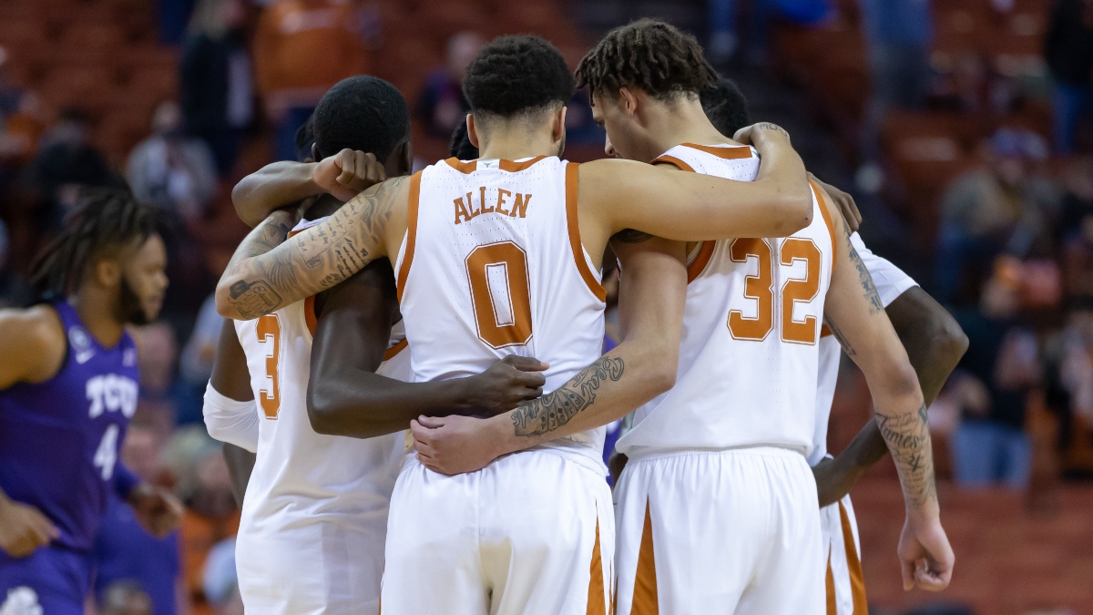 College Basketball Sharp Betting Picks for Baylor vs. Texas: Monday’s Matchup Landing Smart Money article feature image