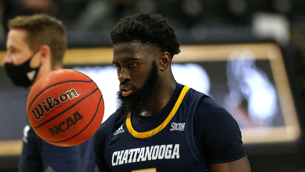 Sunday College Basketball Odds, Projections: 3 Random Betting Model Picks, Including Wofford vs. Chattanooga (March 6) article feature image