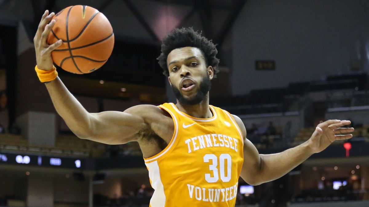 Tennessee vs. Longwood Opening Odds, Instant Analysis, More Image