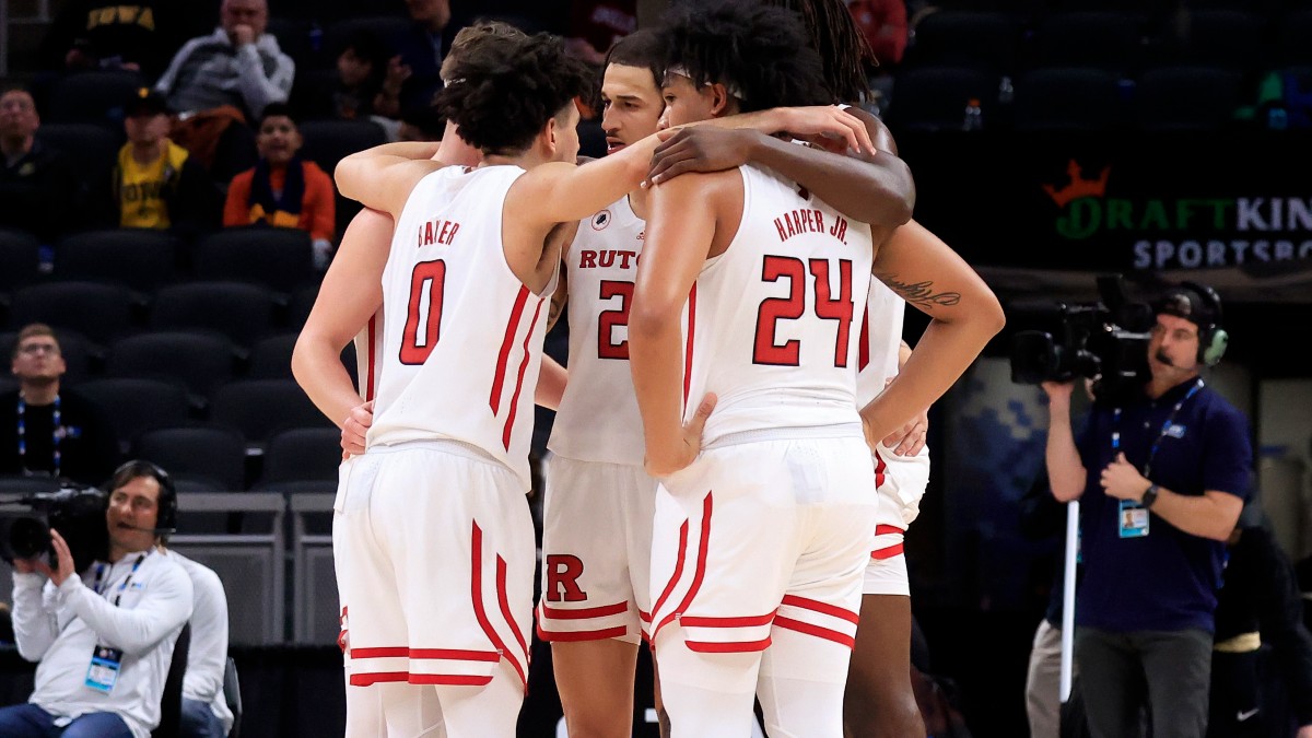Notre Dame vs. Rutgers Basketball Odds & Picks: Projections, Experts Say Bet this Over/Under article feature image