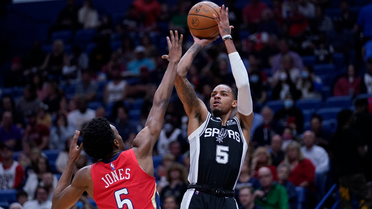 Spurs vs. Pelicans NBA Play-In Tournament Odds, Prediction: Smart Money Pick for Total (April 13) article feature image