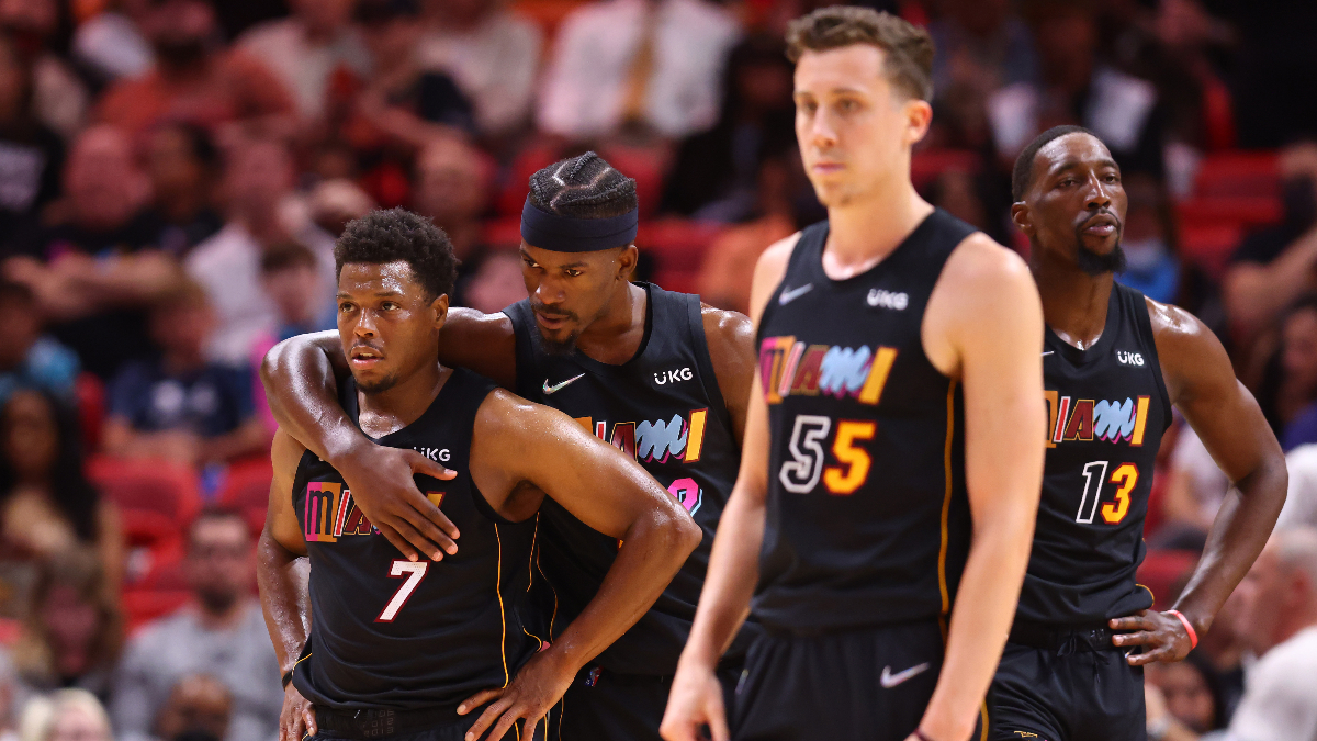 Tuesday Hawks vs. Heat NBA Playoffs Odds, Picks & Predictions: Smart Money Pick for Total (April 19) article feature image
