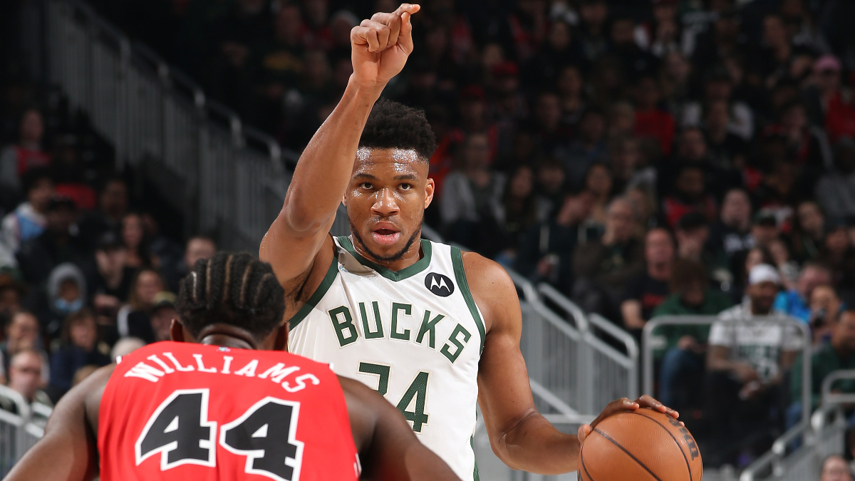 Tuesday NBA Betting Odds, Preview, Prediction for Bucks vs. Bulls: Back Milwaukee to Dismiss Division Rival article feature image
