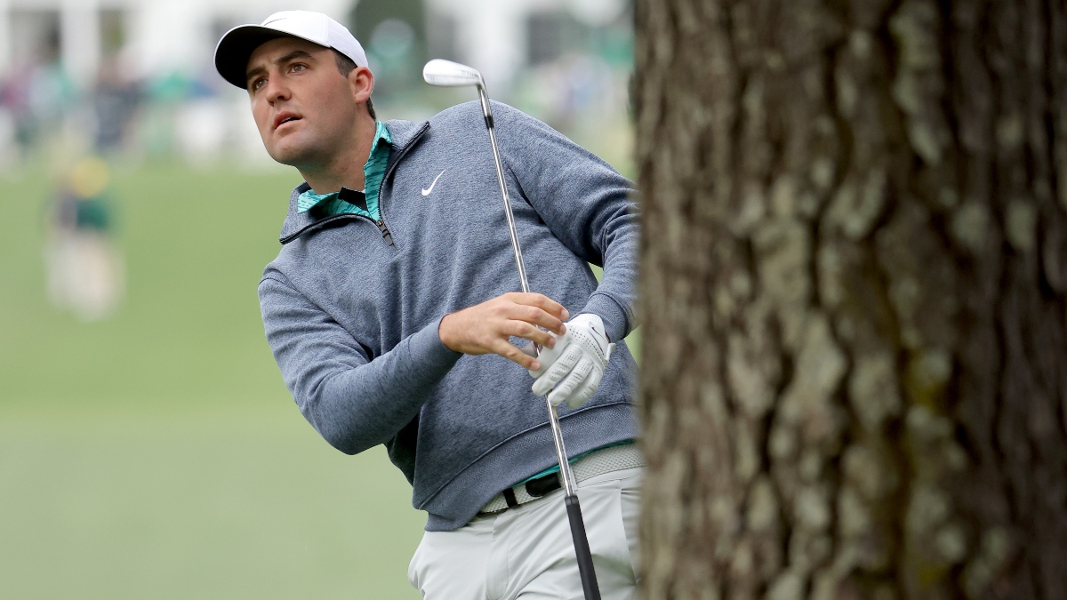 Masters 2022 Final Round Odds: Scottie Scheffler Enters Sunday Favored Over Cameron Smith article feature image