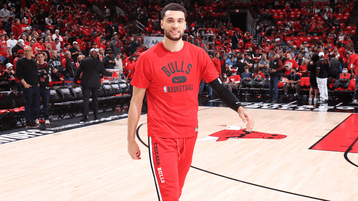 Zach LaVine Expected to Miss Game 5: Bulls vs. Bucks Betting Odds Move With Guard in Health & Safety Protocols article feature image