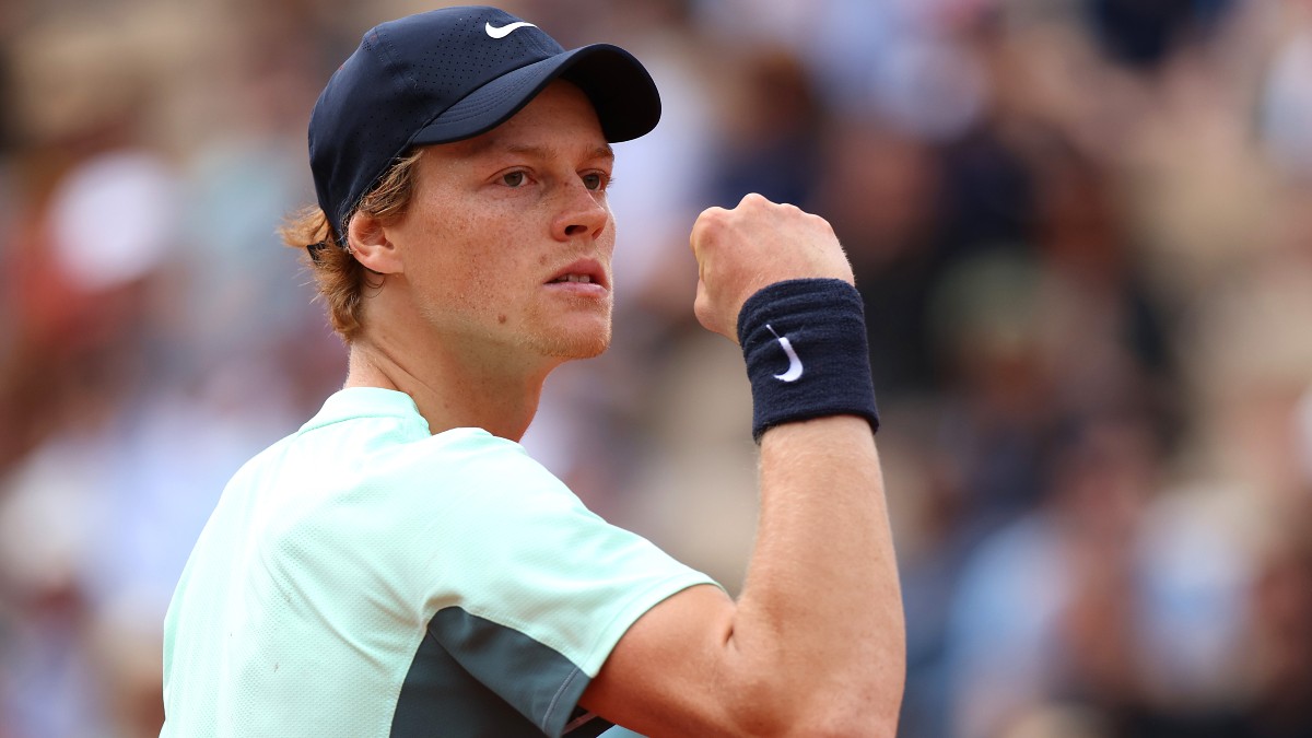 French Open Andrey Rublev vs. Jannik Sinner Odds, Picks, Predictions (May 30) article feature image