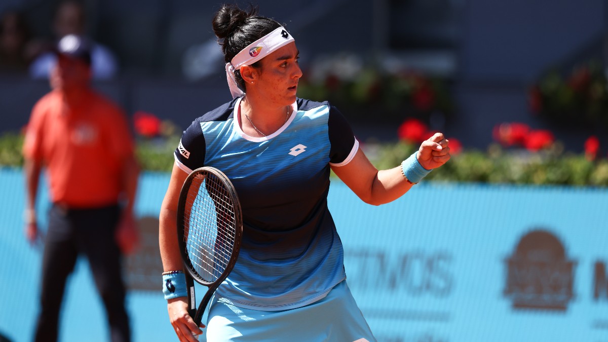 Ons Jabeur vs. Jessica Pegula: How to Bet the Madrid Open Final (May 7) article feature image