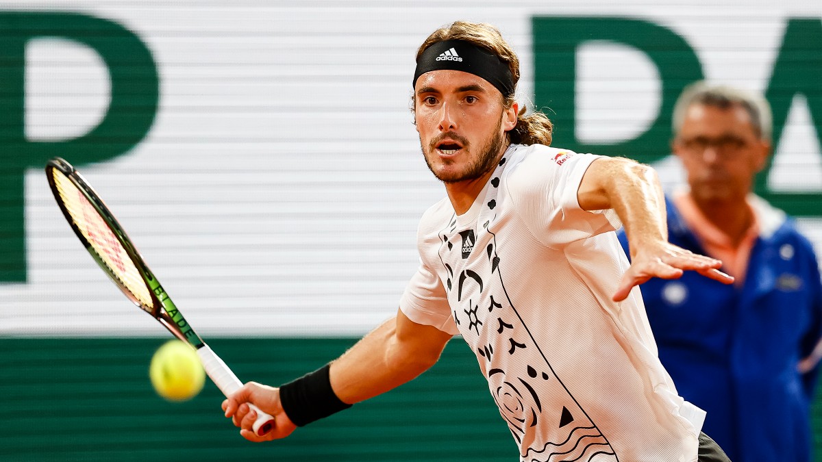 French Open Odds, Picks, Preview: Tsitsipas to Recover For Easy Second Round Win (May 26) article feature image