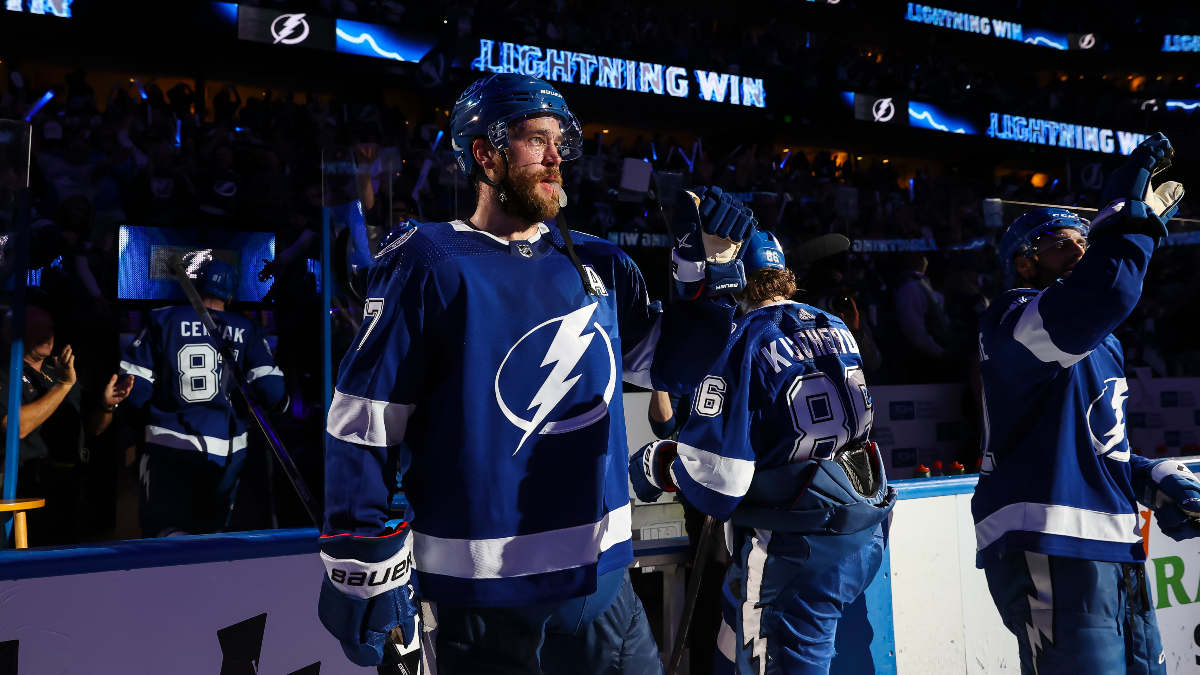 NHL Game 3 Odds, Pick & Preview: Panthers vs. Lightning (May 22) article feature image