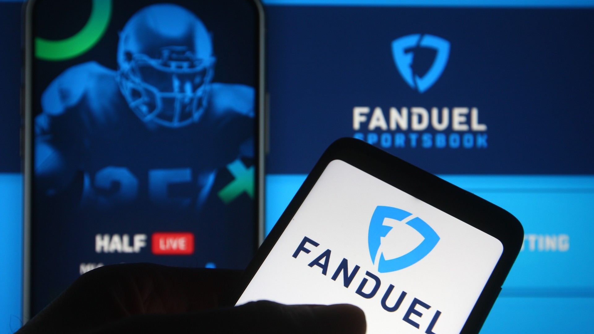 King of New York: FanDuel Takes Record Bite of Big Apple Betting Revenue article feature image