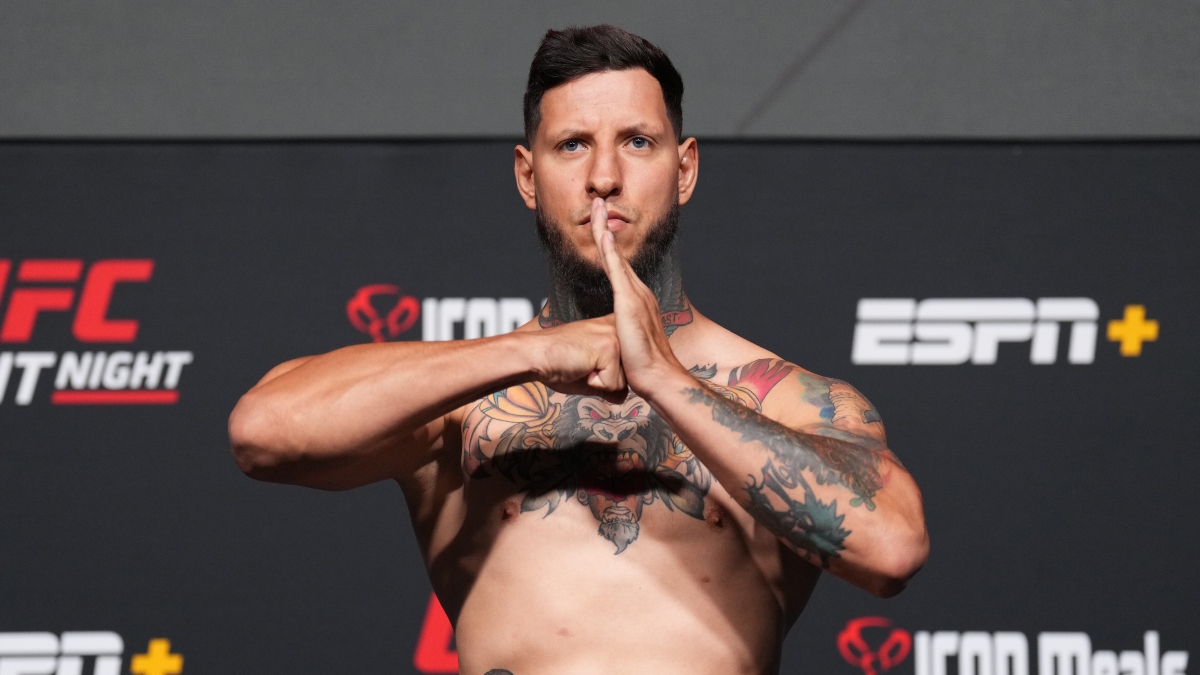 UFC Fight Night Odds, Projections & Best Bets: 3 Picks for Tony Gravely vs. Johnny Munoz, Askar Mozharov vs. Alonzo Menifield article feature image