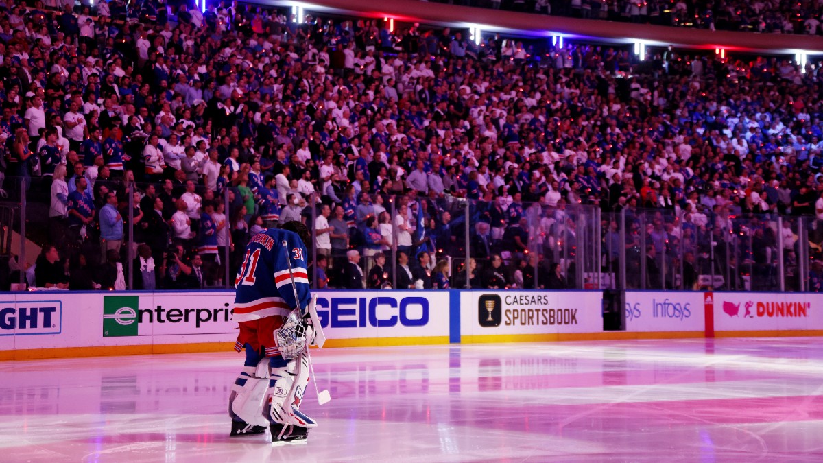 NHL Playoffs Game 3 Odds, Pick & Preview: Rangers vs. Lightning (June 5) article feature image