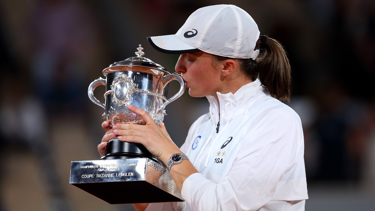 Iga Swiatek Completes Historically Dominant French Open Title Run article feature image