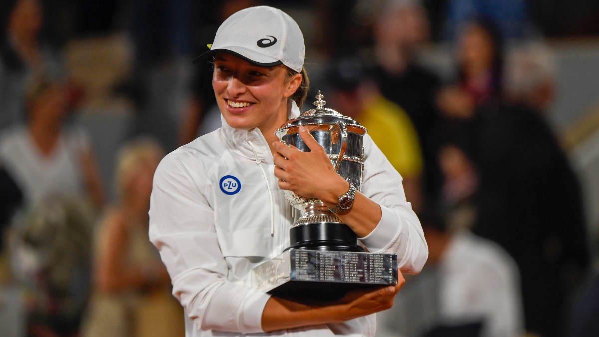 2022 Wimbledon Women’s Odds, Market Update: Iga Swiatek Favored to Win Back-to-Back Slam Titles article feature image