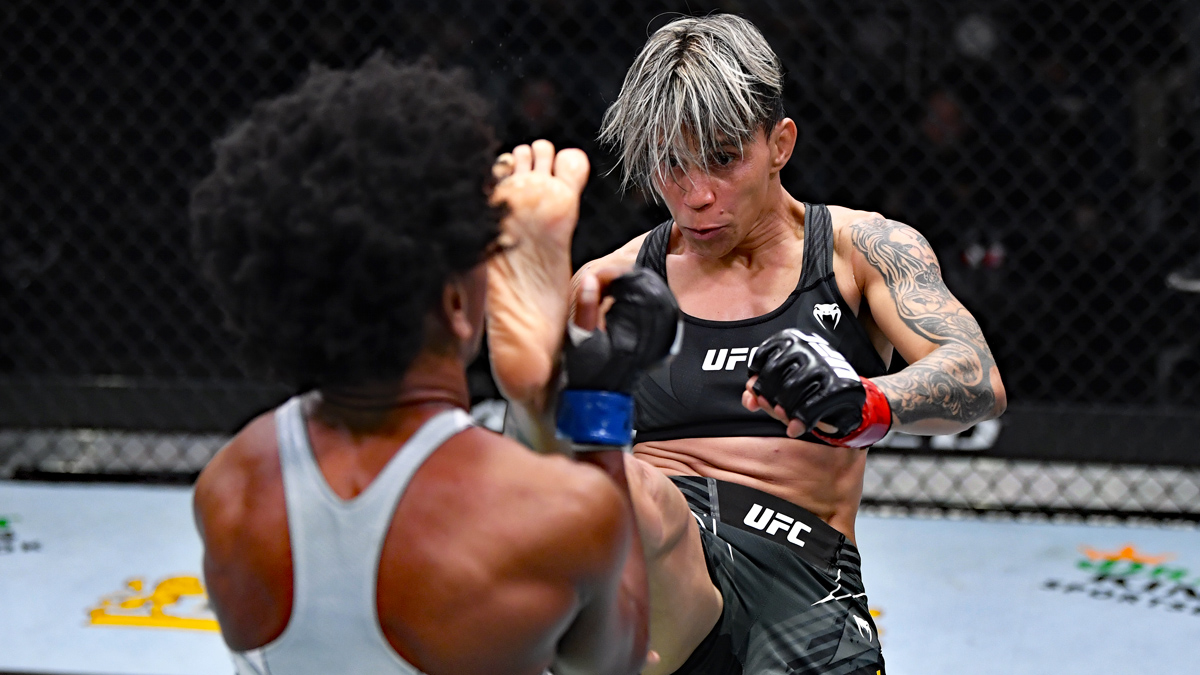 UFC on ABC 3 Odds, Pick & Prediction for Michelle Waterson vs. Amanda Lemos: Rough Afternoon Ahead for ‘Karate Hottie’? (Saturday, July 16) article feature image