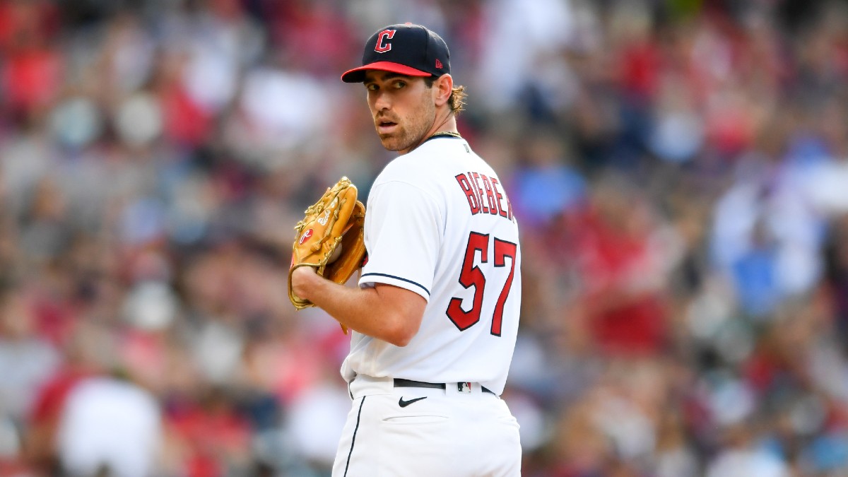 White Sox vs. Guardians MLB Odds, Picks, Predictions: The Play to Make on Shane Bieber (Saturday, August 20) article feature image