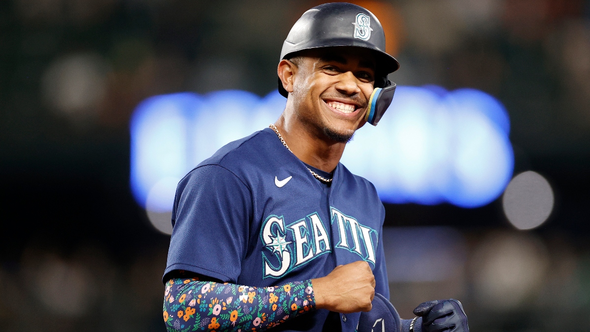 Blue Jays vs. Mariners MLB Odds, Picks, Predictions: The Over/Under Bet to Make in Seattle (Friday, July 8) article feature image