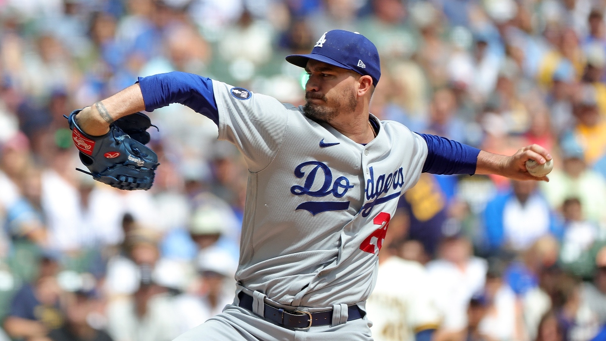 Dodgers vs. Giants MLB Odds, Picks, Predictions: Smart Bettors Targeting Sunday Night Baseball Total article feature image