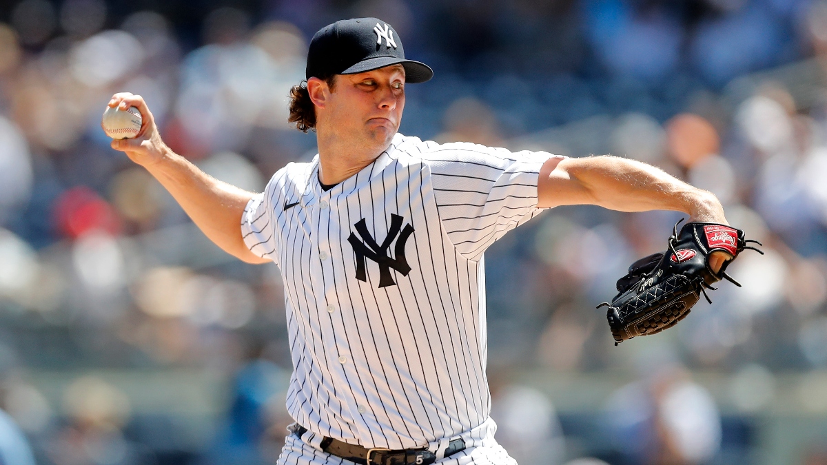 MLB Odds & Picks for Yankees vs. Mariners: Value Lies on Over/Under article feature image