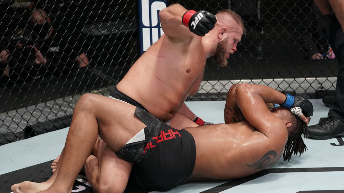 UFC 278 Odds, Pick & Prediction for Marcin Tybura vs. Alexander Romanov: Grab the Underdog With Multiple Bets (Saturday, August 20) article feature image