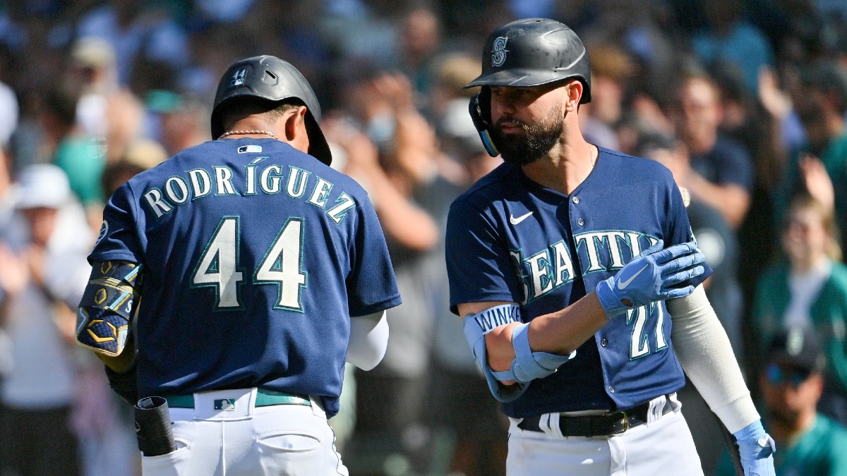 Mariners vs. Blue Jays MLB Playoffs Pick, Preview: Professionals Monitoring Underdog Moneyline article feature image