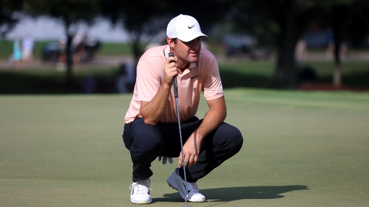 2022 Tour Championship Round 3 Buys & Fades: Scheffler Still the Man to Beat article feature image