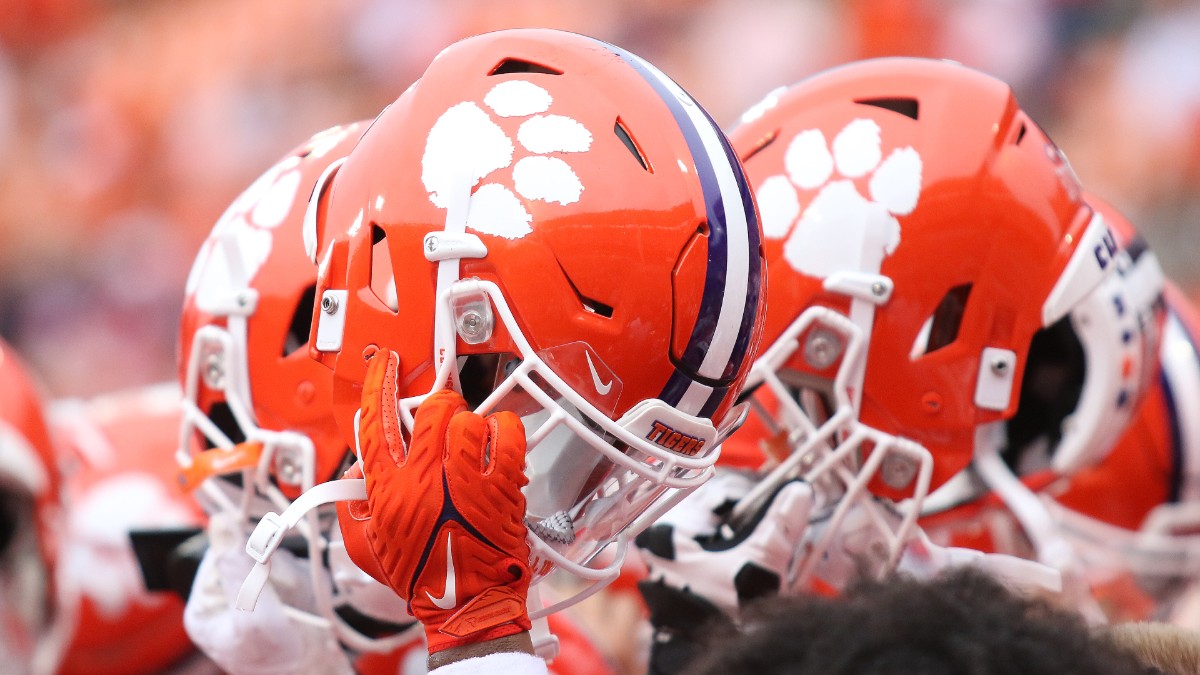 Wake Forest vs Clemson College Football | Preview & Predictions for Saturday, September 24 article feature image