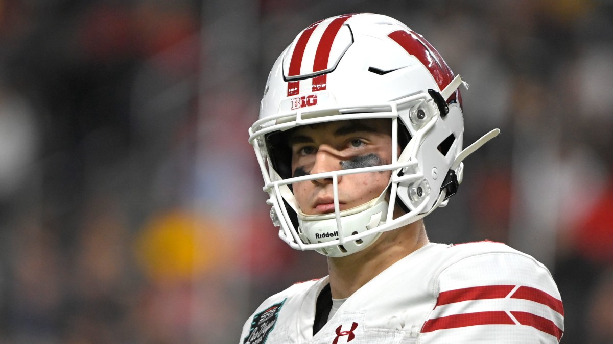 Illinois State vs. Wisconsin Odds & Picks: Defenses to Shine in Week 1 article feature image