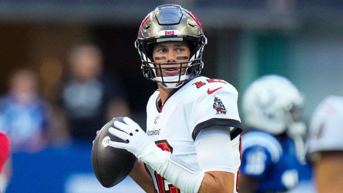 Bet $25, Get $100 if Brady Throws a Touchdown Pass vs. New Orleans!