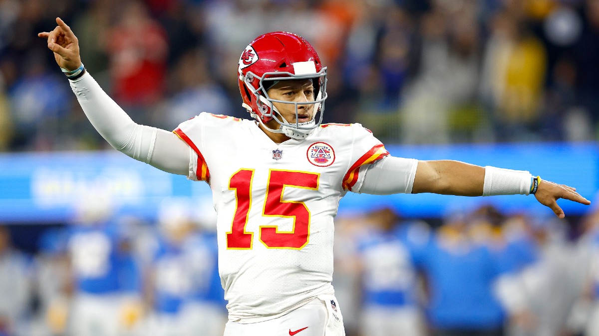 NFL Live Betting Week 2: How We Live Bet Chargers-Chiefs on Thursday Night Football article feature image