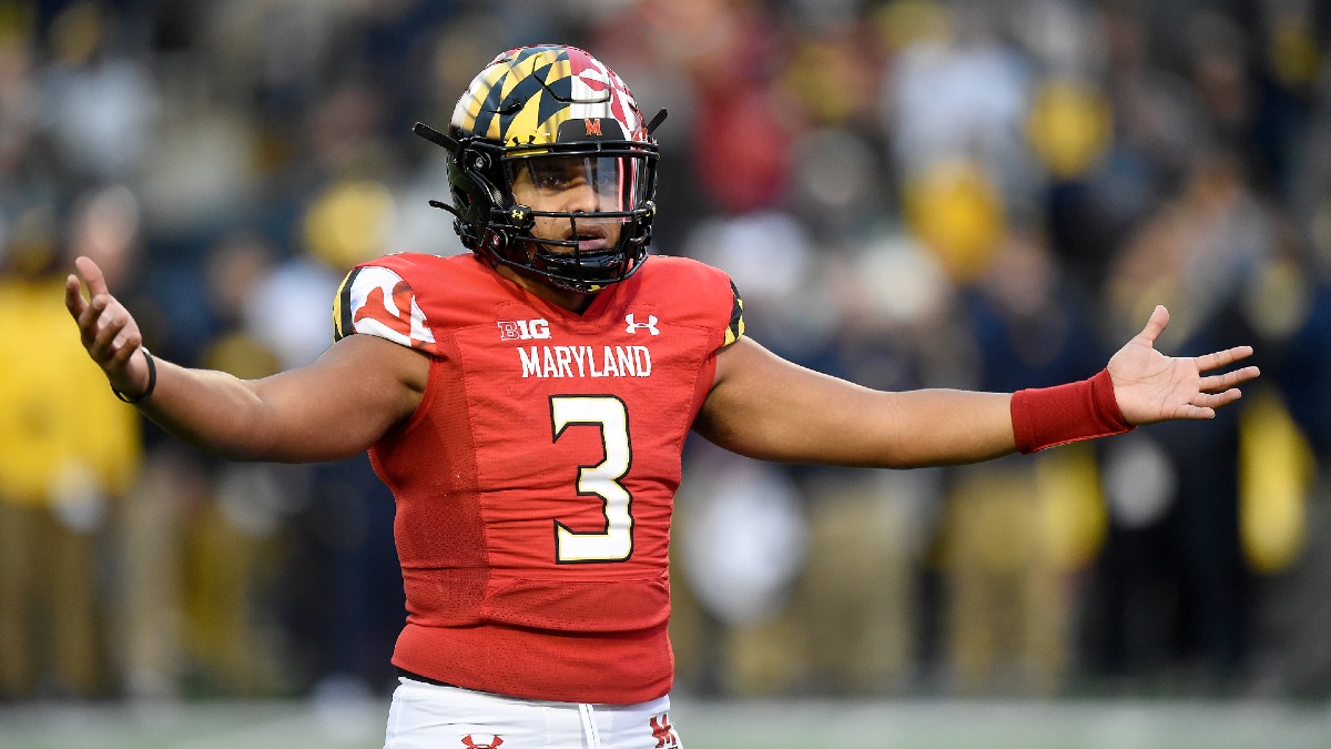 College Football Misleading Box Scores: Unexpected Results from Maryland vs. SMU, Kansas vs. Houston, More Week 3 Games article feature image
