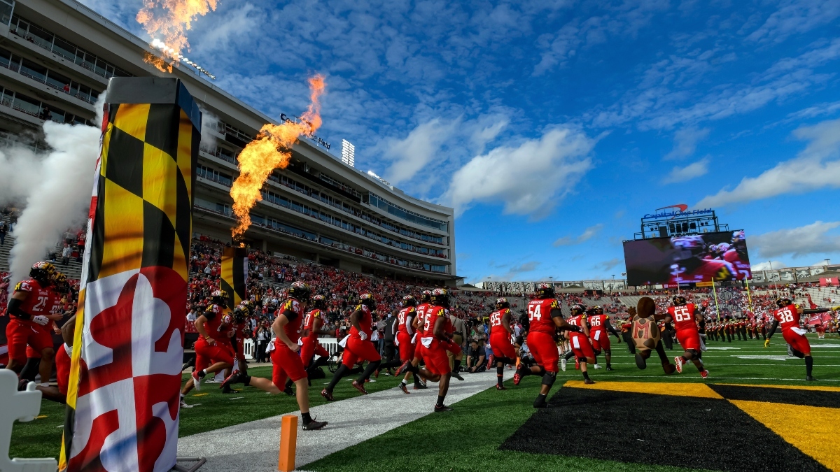 College Football Odds, Picks: Our Best Bets for Week 1’s Early Games, Featuring Maryland vs. Buffalo article feature image