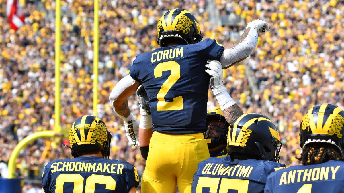 Heisman Trophy Odds & Power Rankings for Week 6: Michigan’s Blake Corum Enters Picture article feature image