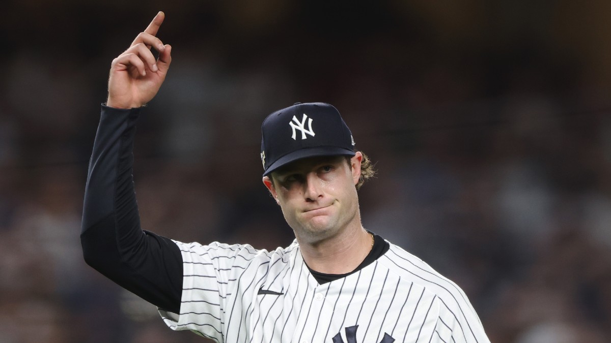 MLB Best Bets Saturday: Astros vs Yankees Over/Under the Top Pick for Projections, Experts in Saturday Game 3 article feature image