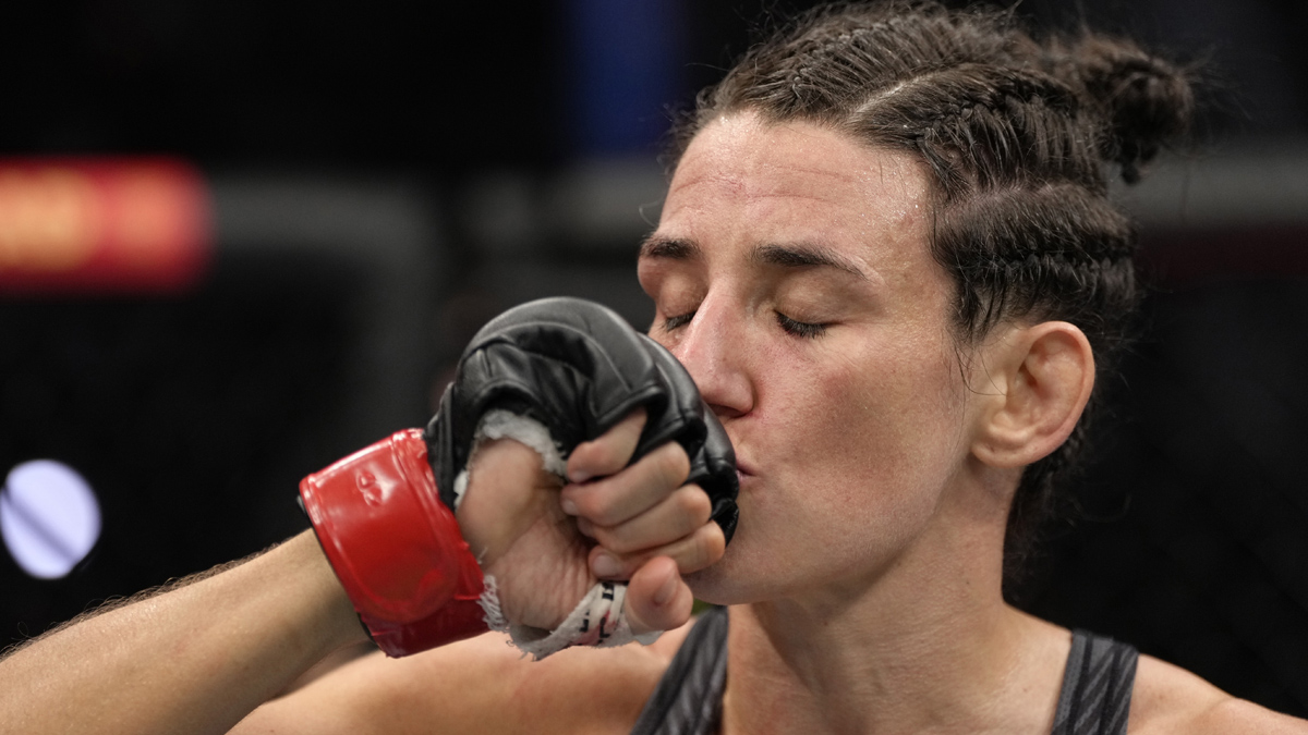 UFC Vegas 64: Updated Betting Lines for Marina Rodriguez vs. Amanda Lemos, Neil Magny vs. Daniel Rodriguez (Saturday, November 5) article feature image