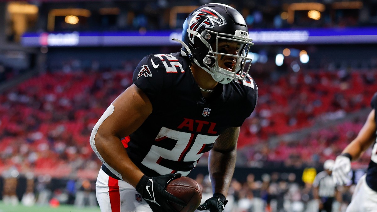 Tyler Allgeier, Caleb Huntley Fantasy Analysis: How Does Cordarrelle Patterson Injury Impact Falcons Backfield? article feature image