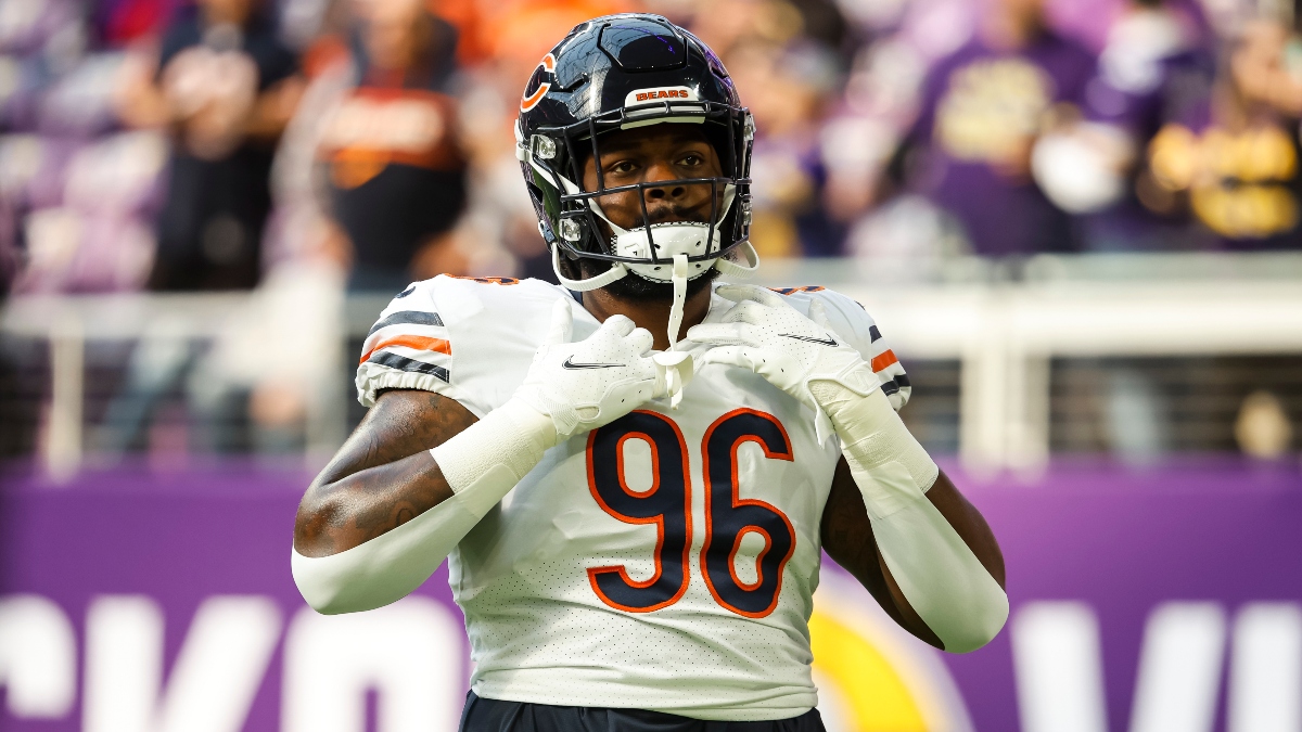 Commanders vs. Bears Picks, Lines: Pro NFL Bettors Moving Thursday Night Football Odds article feature image