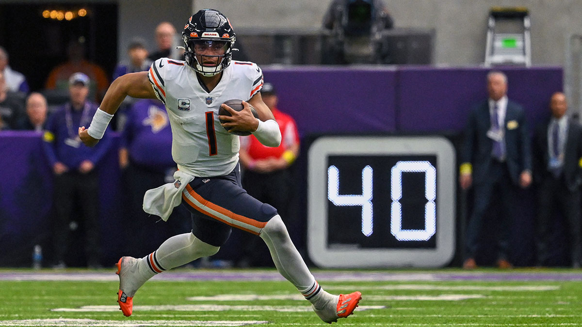 Justin Fields Player Props: Expert Pick for Bears vs Patriots article feature image
