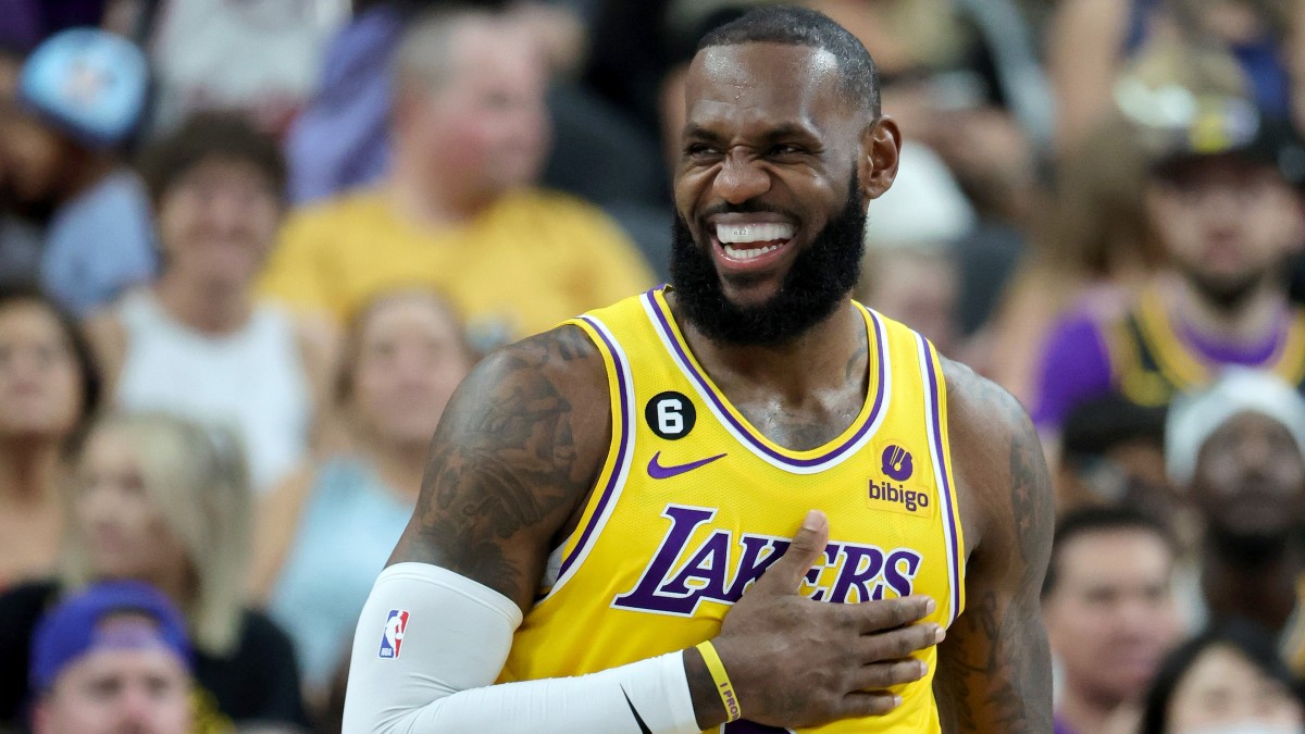 Tuesday Night NBA Odds & Picks: How to Bet Lakers vs. Warriors & 76ers vs. Celtics article feature image