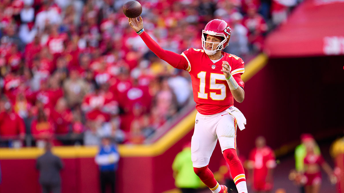5 Most Valuable NFL Player Prop Bets for Titans vs. Chiefs on SNF, Including Patrick Mahomes, Mecole Hardman article feature image
