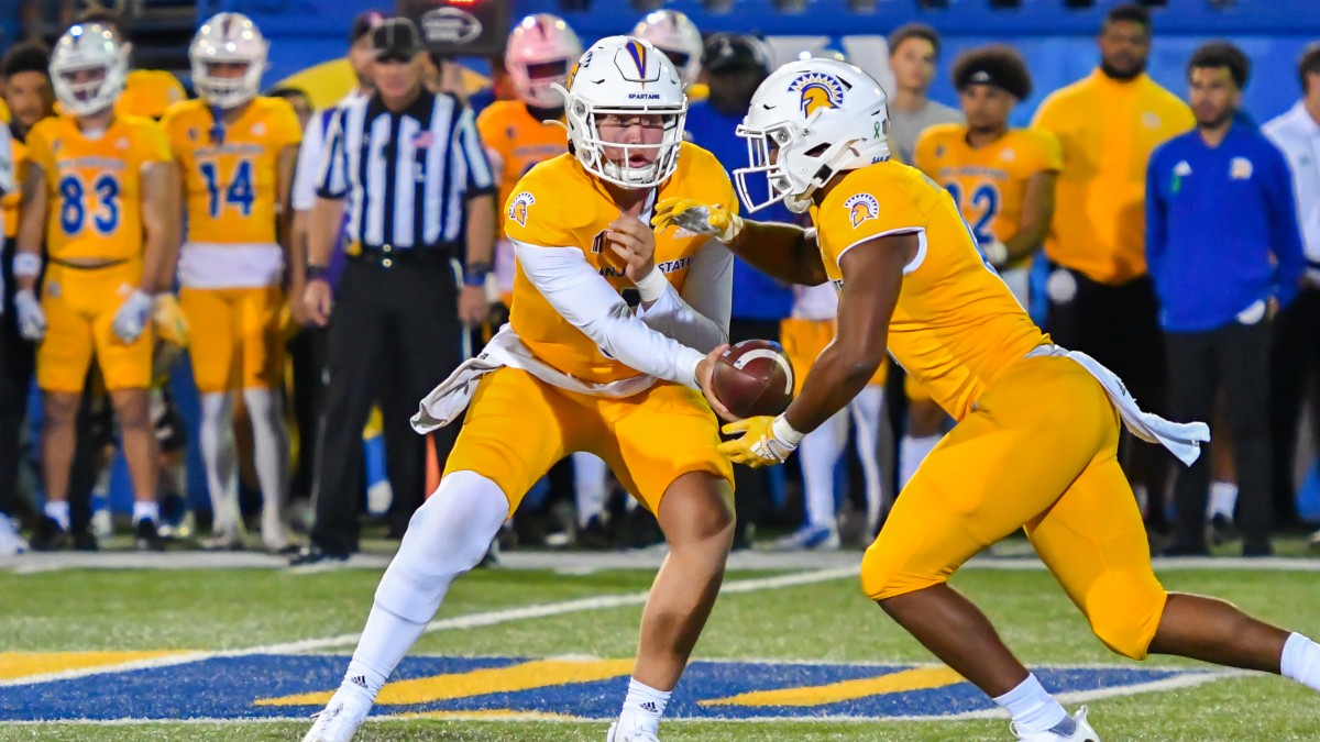 San Jose State vs. Fresno State College Football Predictions: Heavy Pro Money Moving Week 7 Total article feature image
