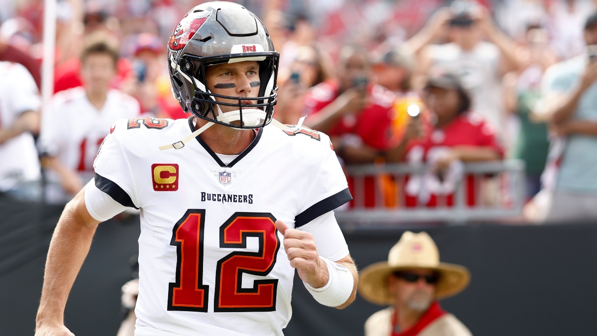Ravens vs Buccaneers Odds, Picks, Prediction | Thursday Night Football article feature image