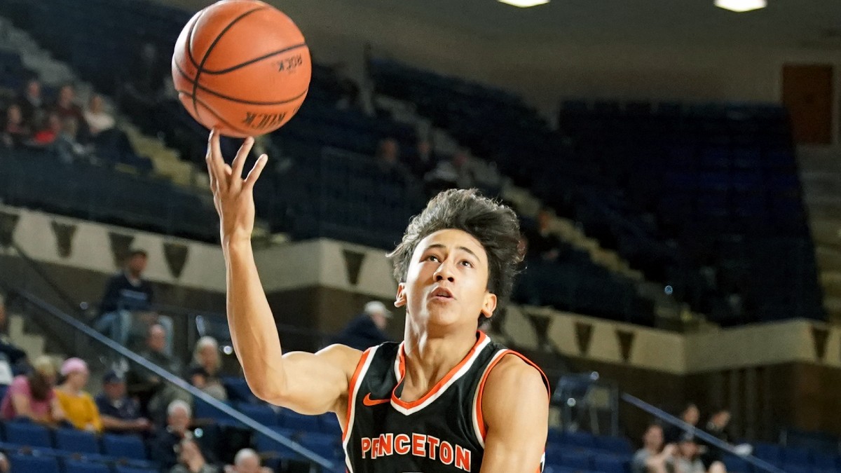 College Basketball Best Bets Against the Spread Saturday, Including Princeton vs. Marist, Detroit vs. FAU (Nov. 19) article feature image