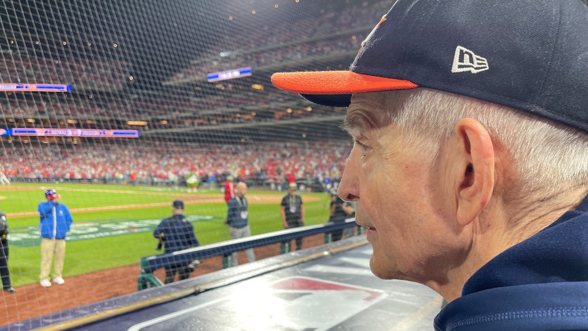 Rovell: What It’s Like To Watch An Astros vs. Phillies World Series Game With Mattress Mack article feature image
