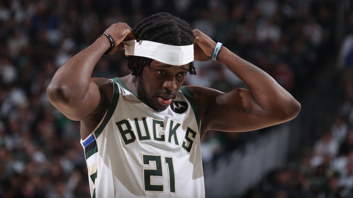 Lakers vs. Bucks NBA Odds, Picks, Predictions: Sharps Have Best Bets on Spread, Over/Under Friday (December 2) article feature image
