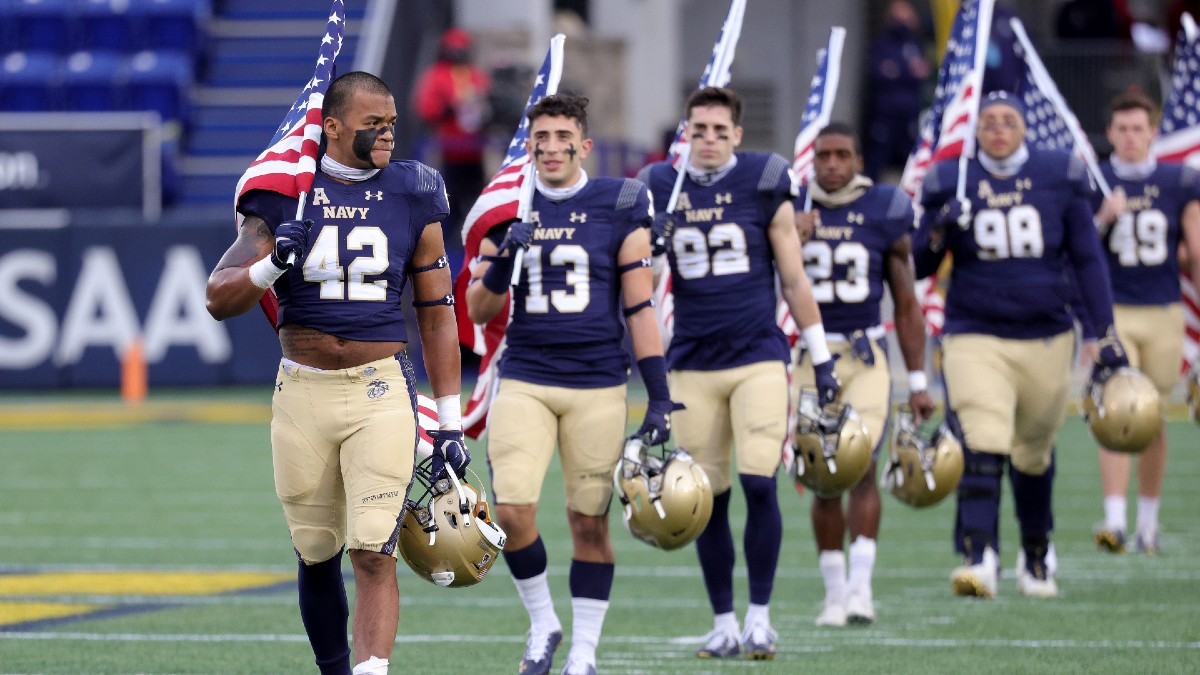 Notre Dame vs Navy Odds, Picks: Midshipmen Have an Advantage article feature image